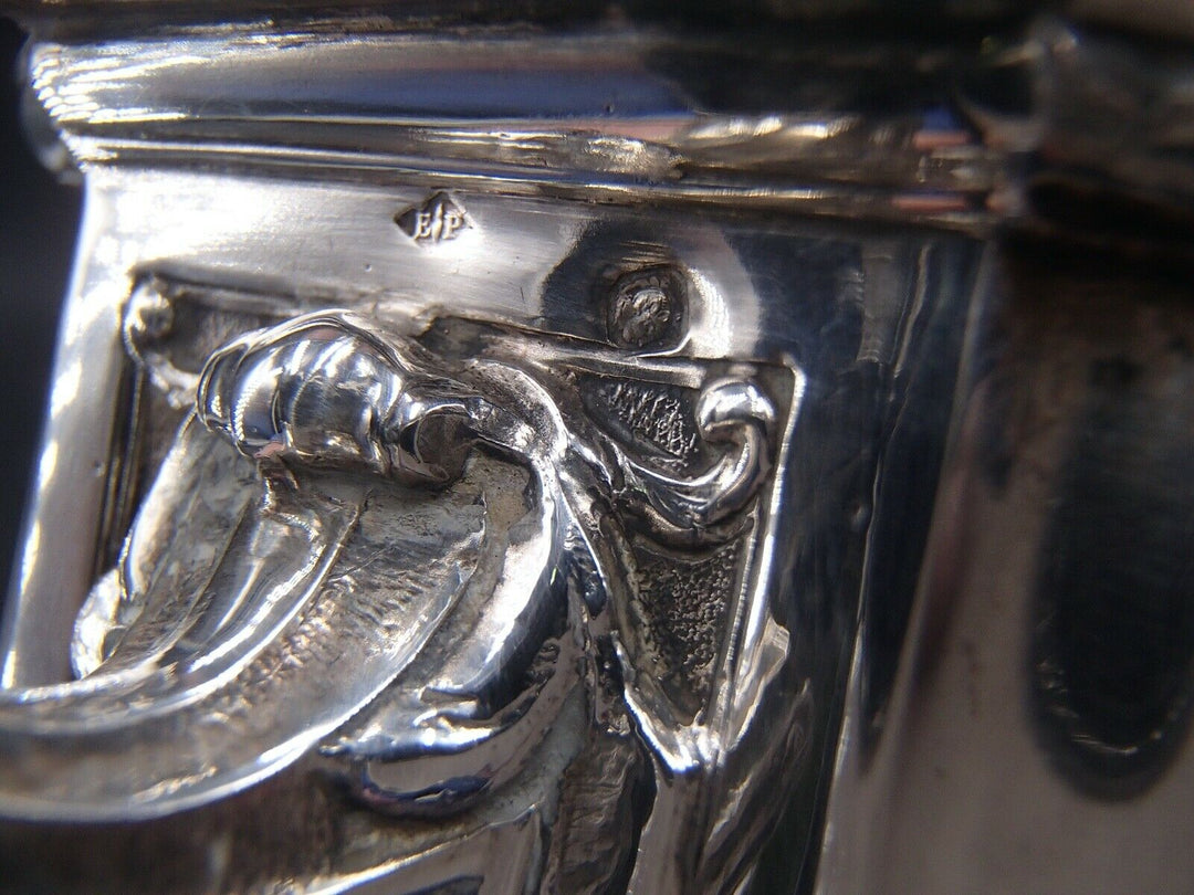 PUIFORCAT RARE CAFETIERE EN ARGENT MASSIF POINCON MINERVE 1 ER TITRE MASCARON