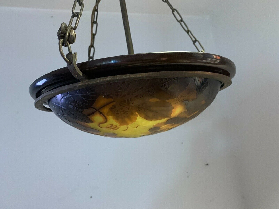Early 20TH CENTURY d’argental French Cameo Art Glass Suspension Luminaire- afficher le titre d'origine