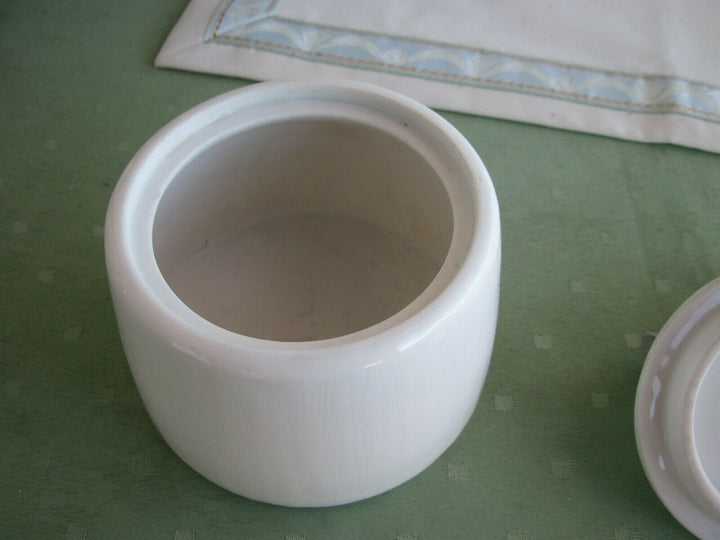 Schöne Meissen Dose mit Spatz, Ivar Tillberg 1914