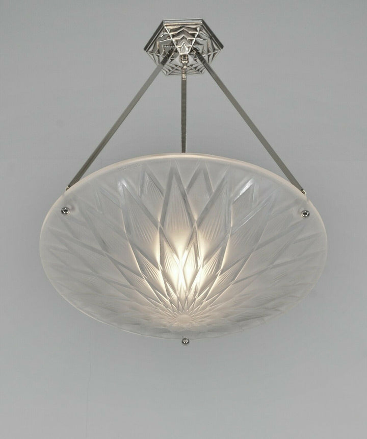 Pierre d'Avesn LORRAIN DAUM : A FRENCH 1930 ART DECO PENDANT . chandelier France