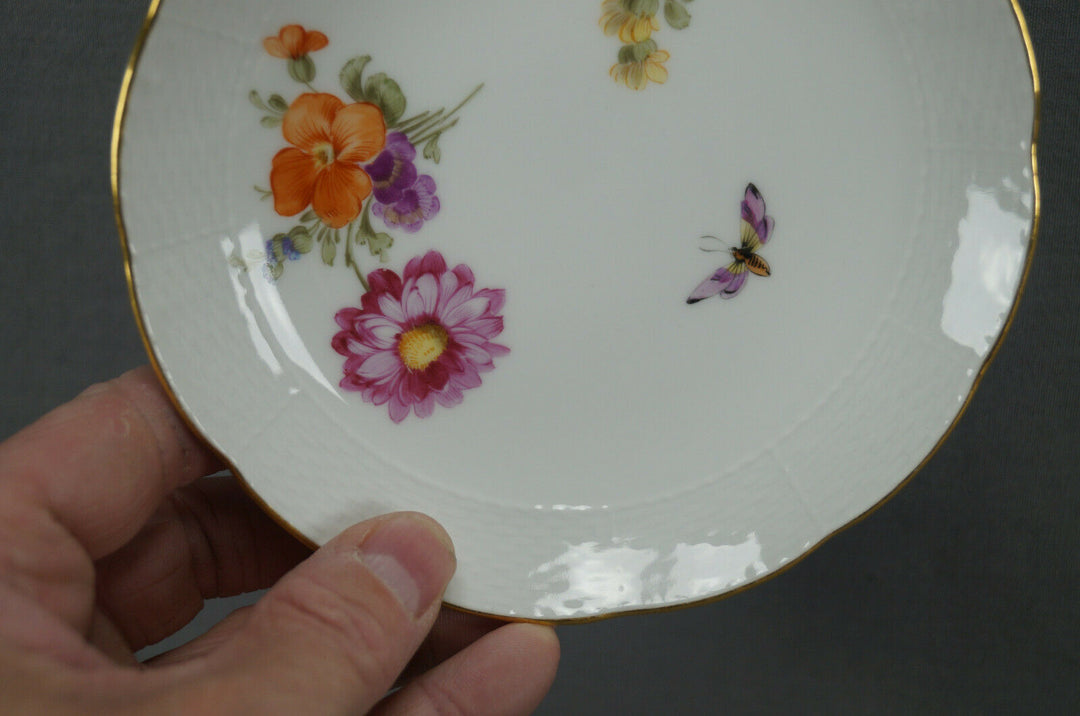 KPM Berlin Hand Painted Dresden Floral Butterfly & Gold Tea Cup & Saucer A