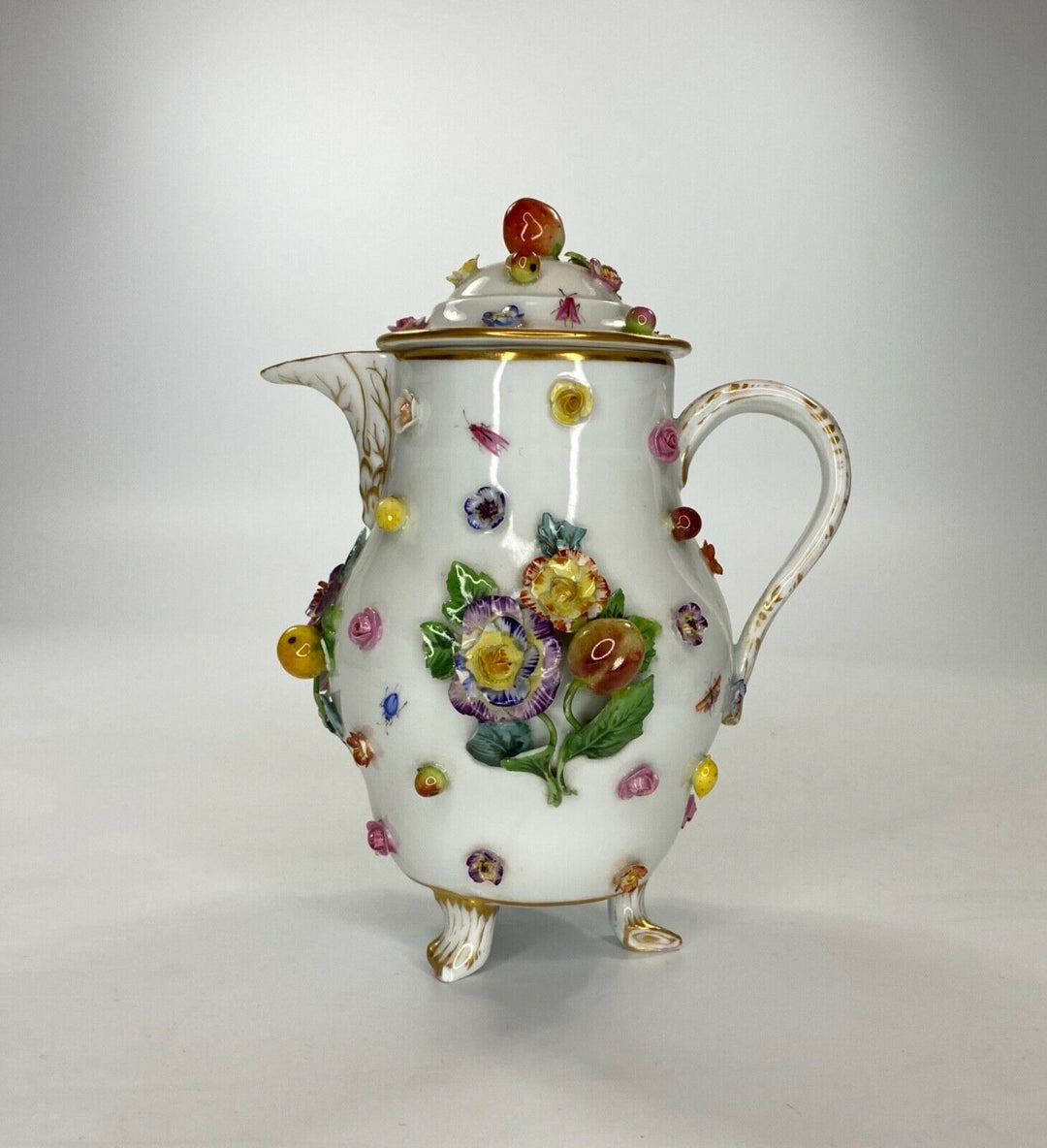 Meissen porcelain water jug. Flower & Fruit encrusted, c. 1870.