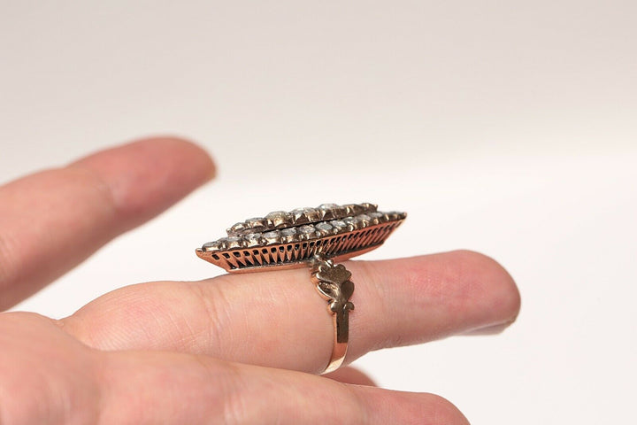 9K ナチュラルローズカットダイヤモンドのナヴェットスタイルリング