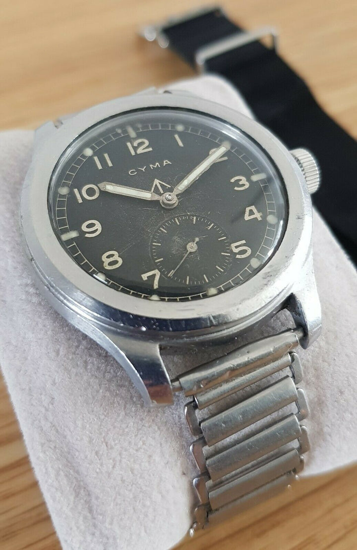 オーバーホール済み　WW2  シーマ　WWW  ミリタリー　参考番号234 メンズ　ダーティ・ダース　腕時計