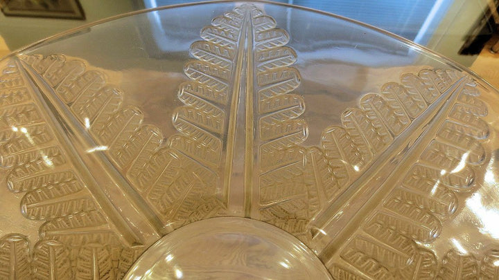 Large Rene Lalique Felix Bowl and Charger Under Plate Circa 1926