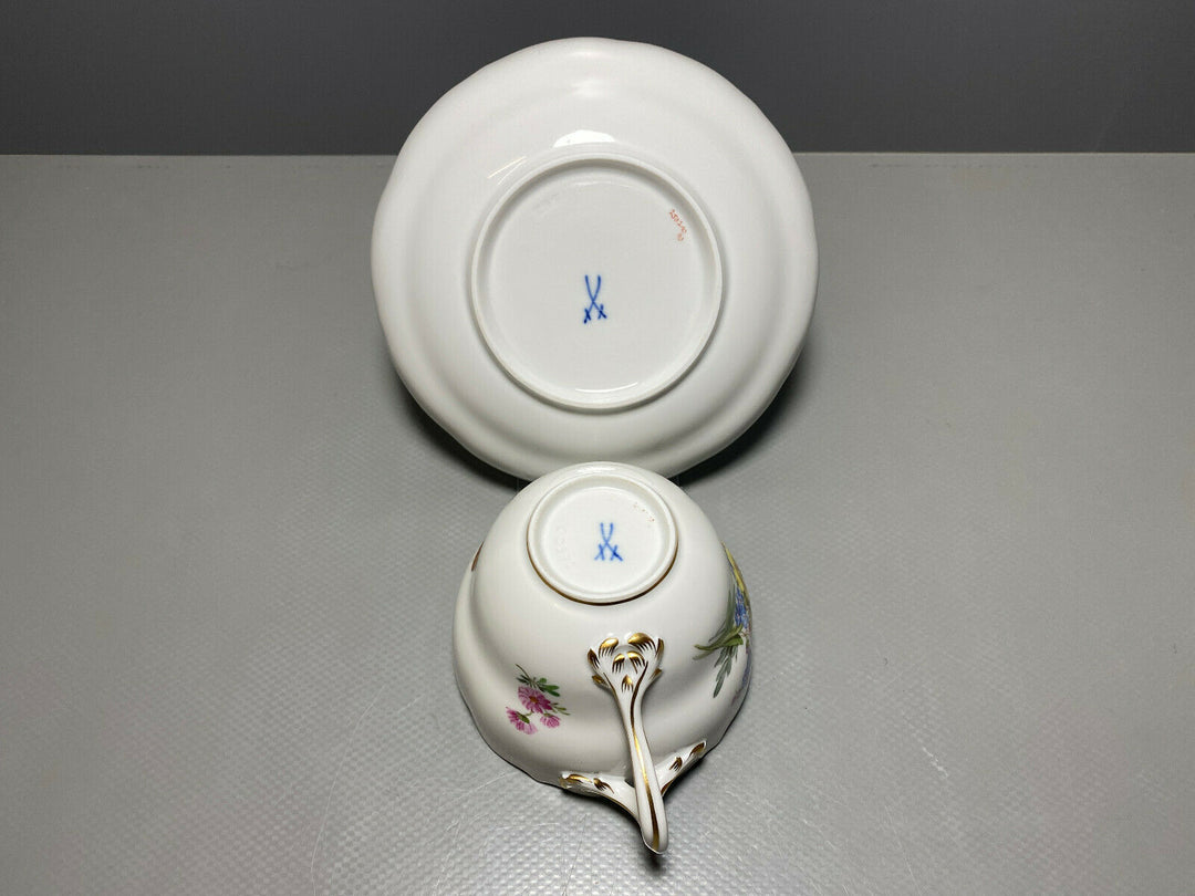 MEISSEN KAFFEE GEDECK 2-TLG TASSE UT NATURALISTISCHE BLUMENMALEREI SCHMETTERLING