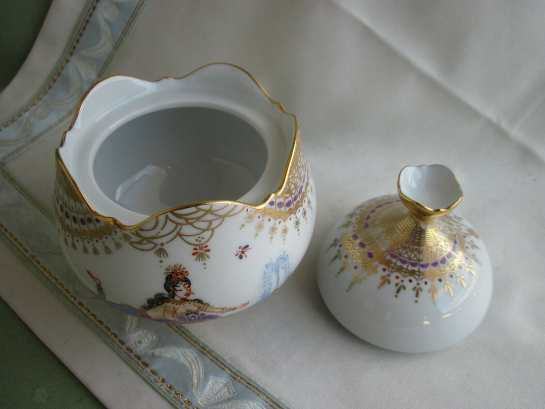 Schöne Meissen Zuckerdose in Dekor 1001 Nacht