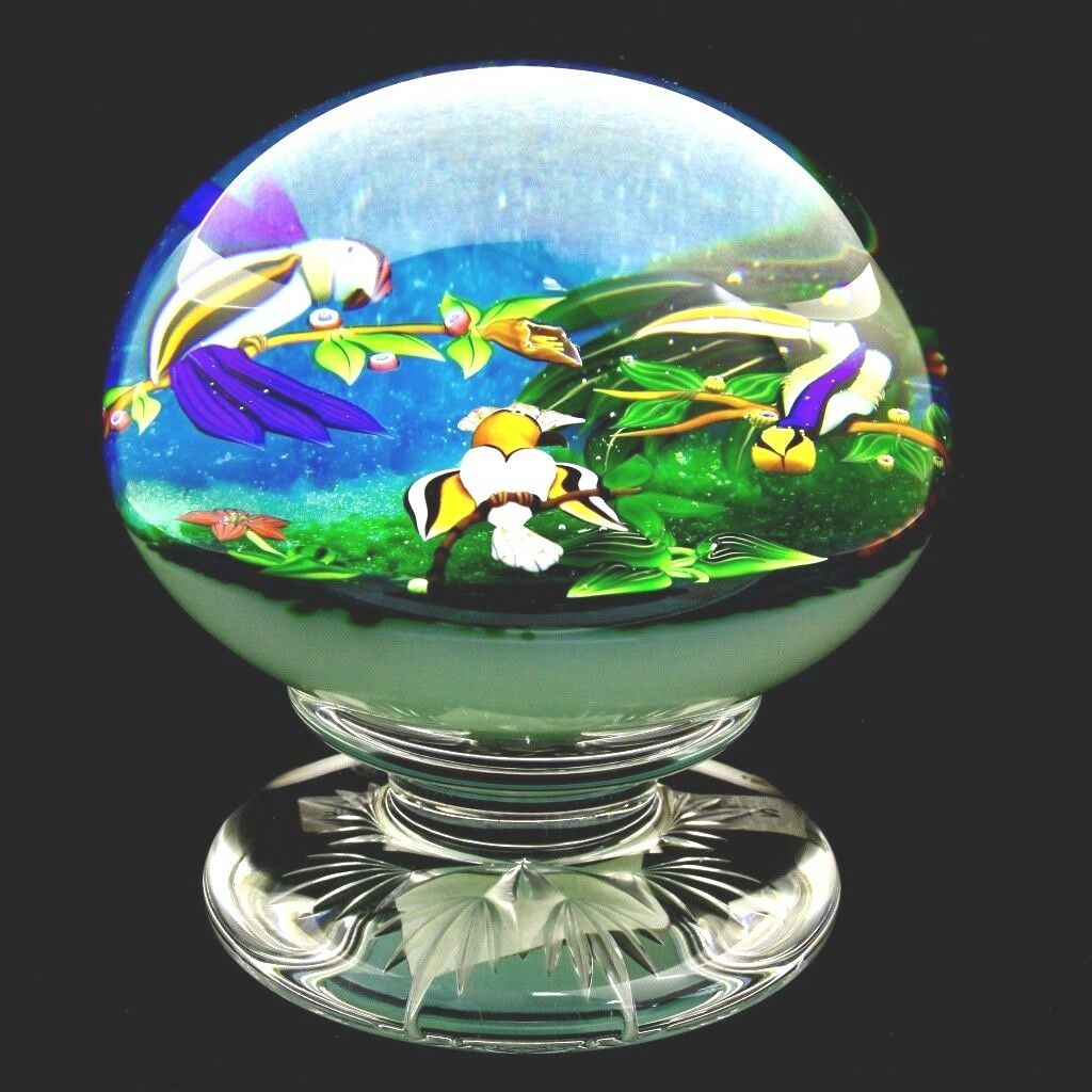 BACCARAT Three birds Art Glass pacifique Lt Ed Footed Paperweight,Apr 5.25"Hx5"W