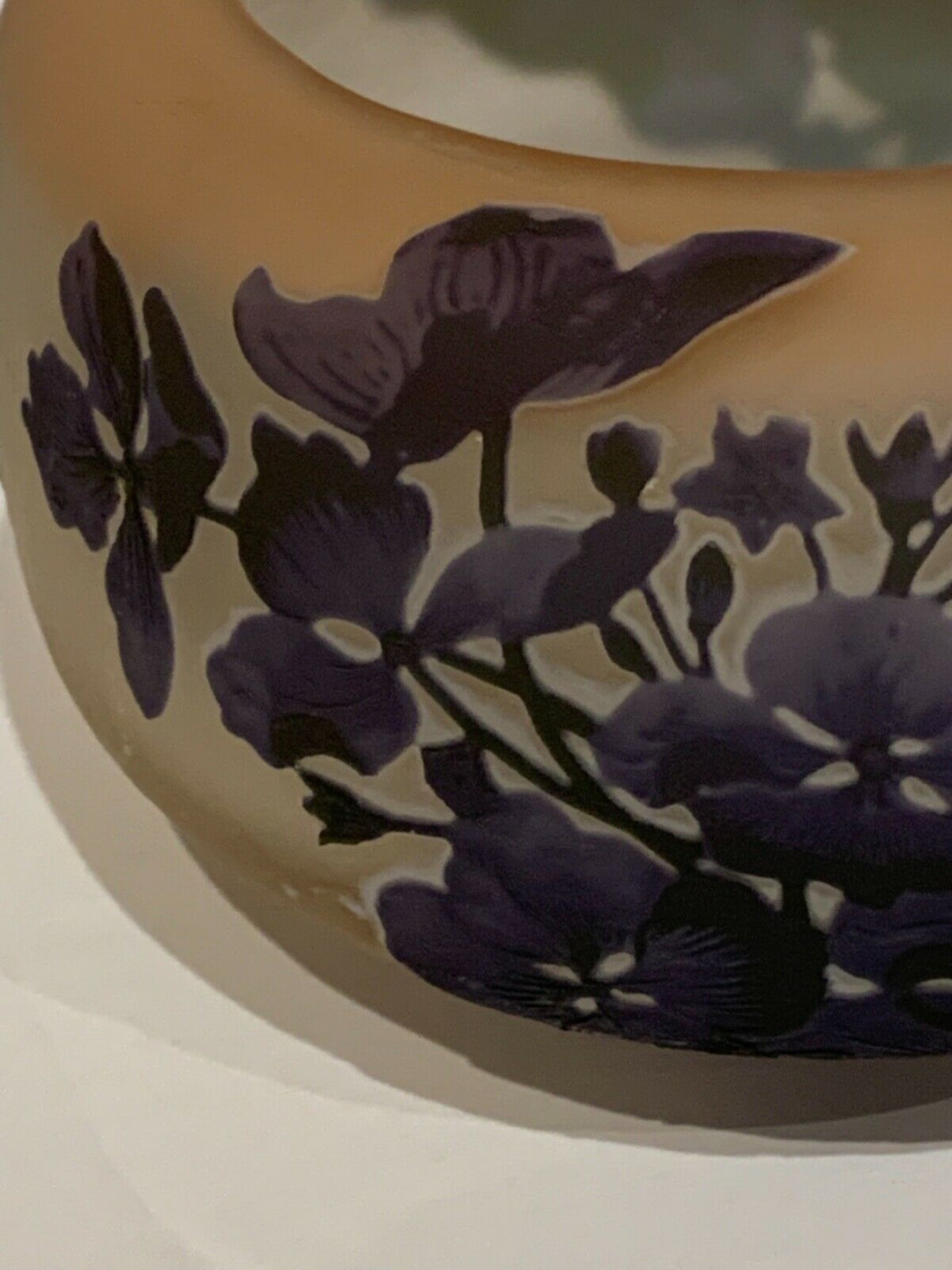 エミールガレ　紫陽花の花が描かれた器型小物入れ