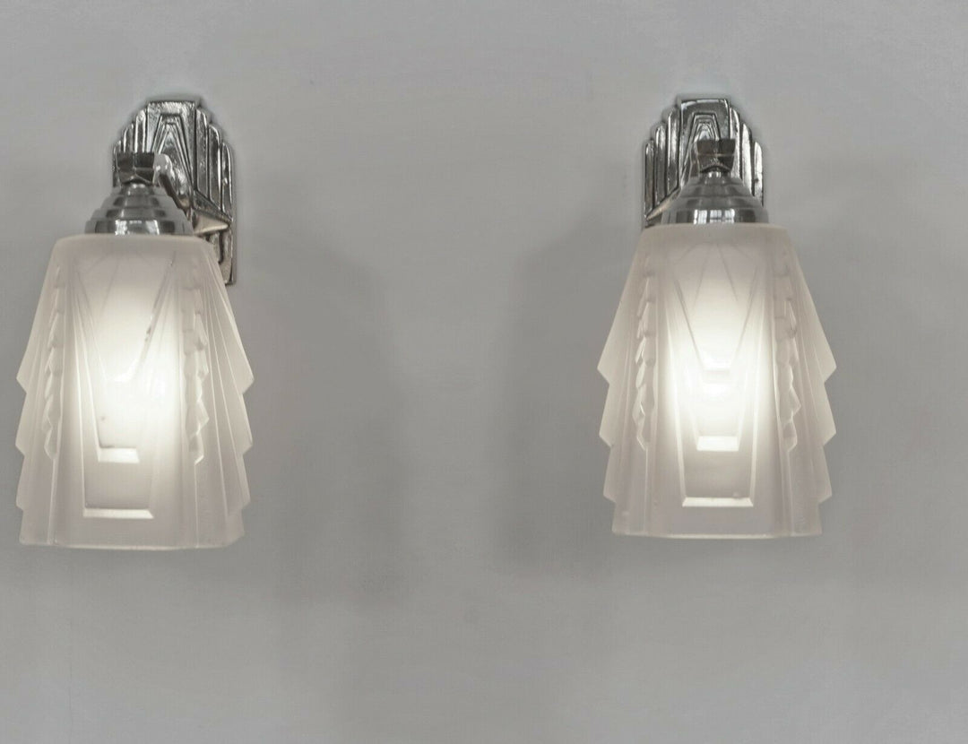 MULLER FRERES : PAIR OF 1930 FRENCH ART DECO WALL SCONCES ..... lights lamp 1925