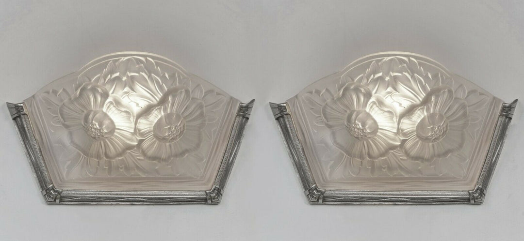 Moscovici & Verdun : a pair of French 1930 Art Deco wall sconces France