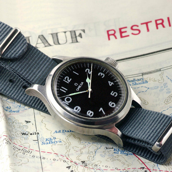 ヴィンテージ　オメガ　イギリス軍　ミリタリーウォッチRAF6B/159 3480 1956年