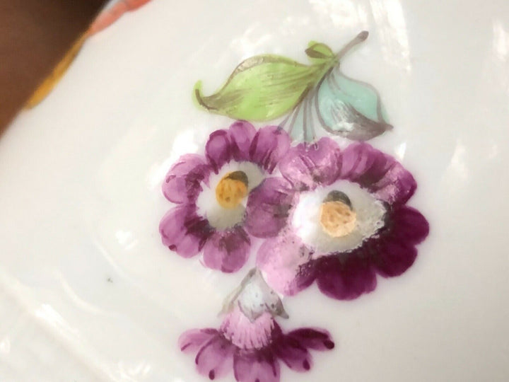 Meissen antique porcelain tea cup&saucer hand painted 1850-1870yy