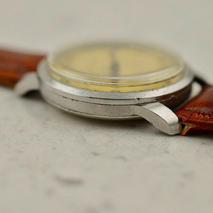 C.1945 Vintage CYMA Calatrava watch cal.234 in stainless steel