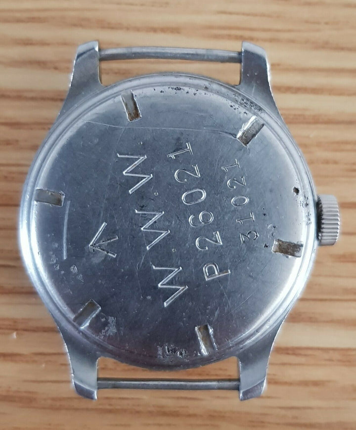 オーバーホール済み　WW2 シーマ　WWWミリタリー　Ref234 ステンレススチール製 “ダーティ・ダース” 腕時計