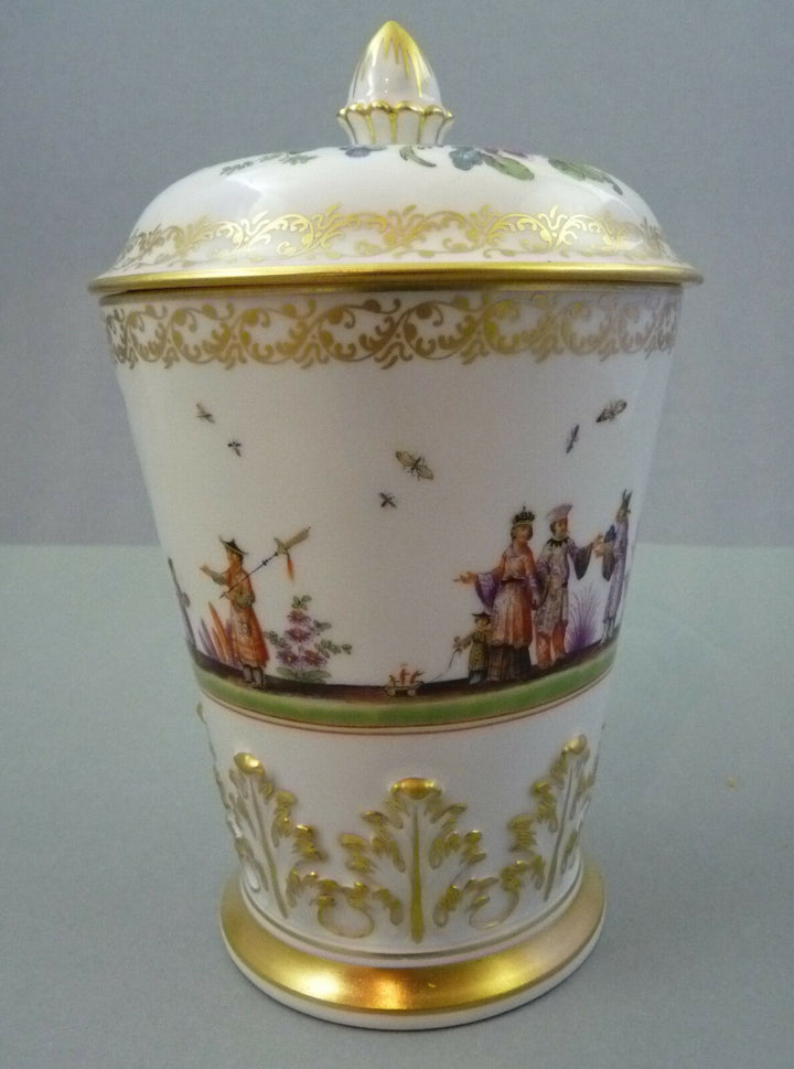 NP 18.400,--€ Deckelpokal Chinoserien umlaufend Hoeroldt 1.Wahl TOP Meissen