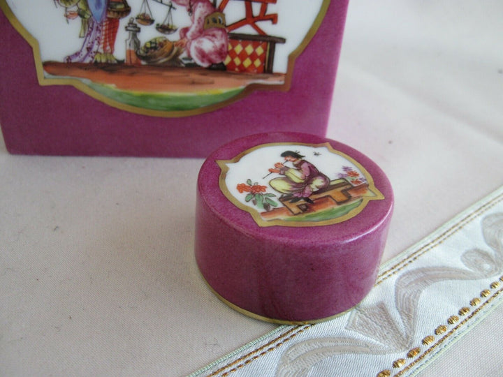 Schöne Meissen Teedose mit vielen Indischen Blumen und Chinoiserie