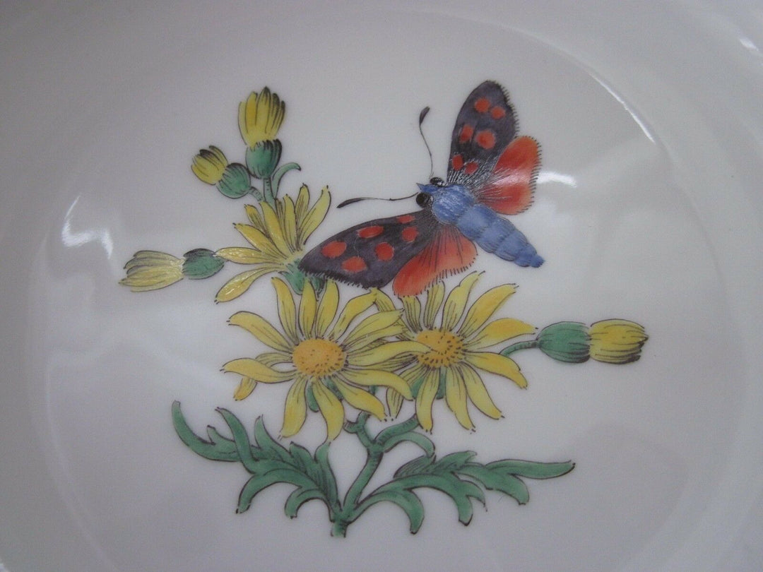 Schöne Meissen Schale mit Schmetterlings und Raupen-Dekor