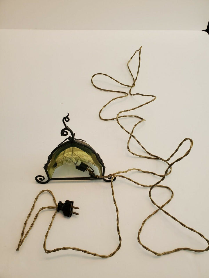 ドーム兄弟(DAUM NANCY)　春の風景の壁取り付けタイプの燭台（ウォールランプ）