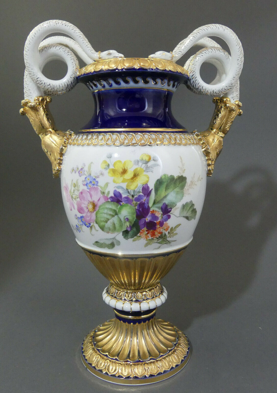 マイセン(Meissen)、花瓶、クナウフ期、ロイテリッツ、蛇、花、1級品