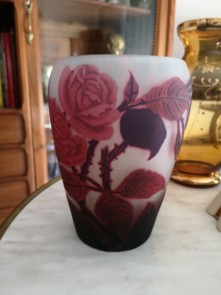 MULLER FRÈRES LUNÉVILLE - Vase aux roses circa 1925 - (DAUM GALLÉ) - NO COPY