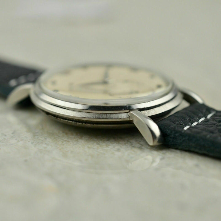 Vintage C.1948 IWC Schaffhausen Jumbo Calatrava Gübelin dial cal. 88 in steel