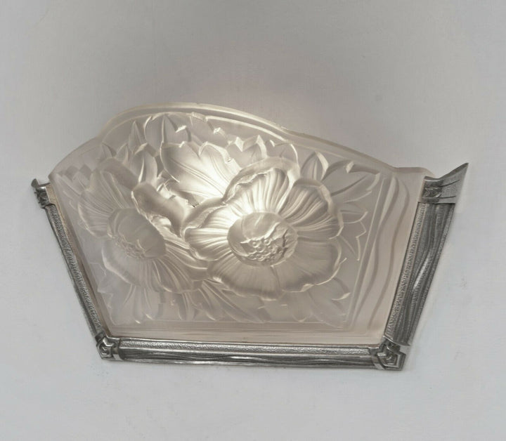 Moscovici & Verdun : a pair of French 1930 Art Deco wall sconces France