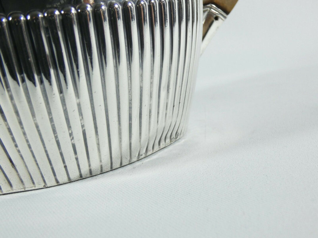 アンティークヴィクトリアン、スターリング・シルバーティーポット、1892年頃