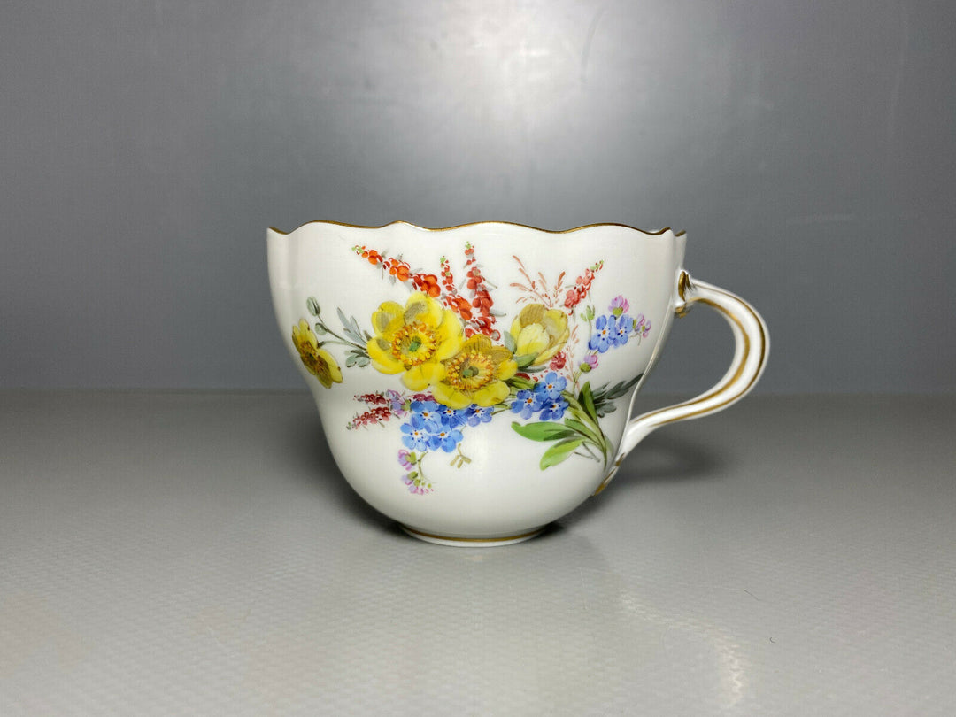 MEISSEN KAFFEE GEDECK 2-TLG TASSE UT NATURALISTISCHE BLUMENMALEREI SCHMETTERLING