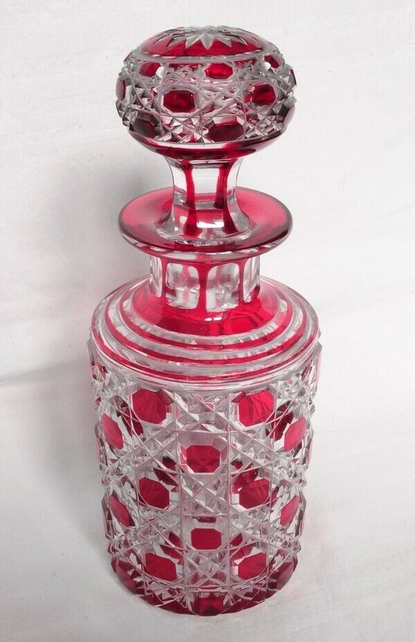 Toilet bottle in crystal Baccarat, model pontarlier diamonds precious stones