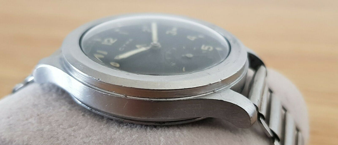 オーバーホール済み　WW2 シーマ　WWWミリタリー　Ref234 ステンレススチール製 “ダーティ・ダース” 腕時計
