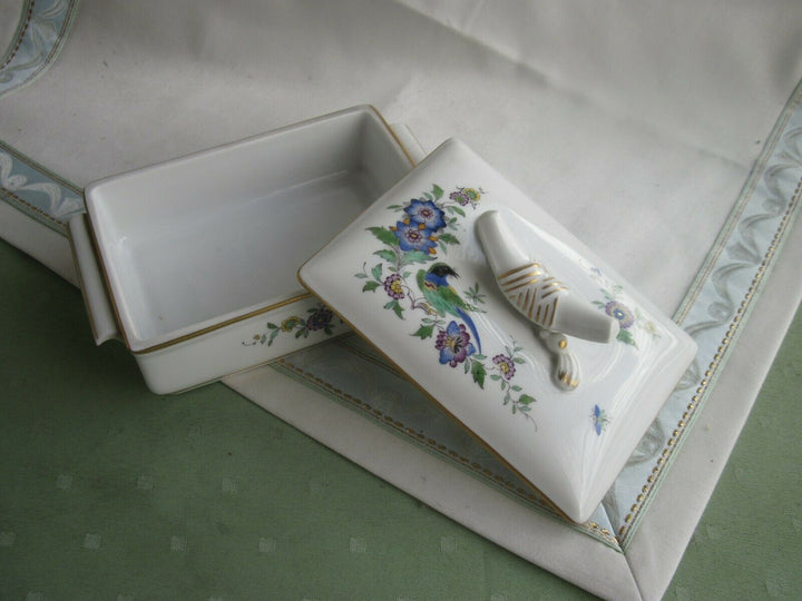 Schöne Meissen Tabak-Dose mit Vogel- un Felsmalerei