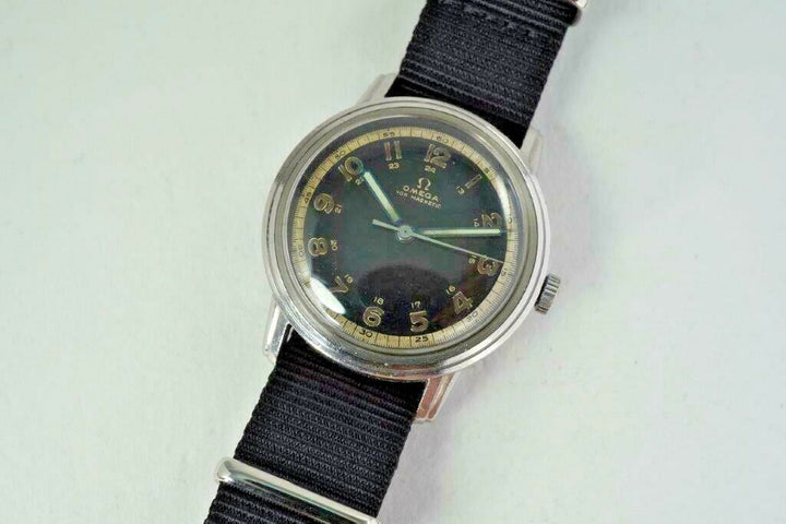 OMEGA CK2254 RCAF WORLD WAR II CAL. 30 SCT2.PC STEEL STEPPED CASE DATES 1939