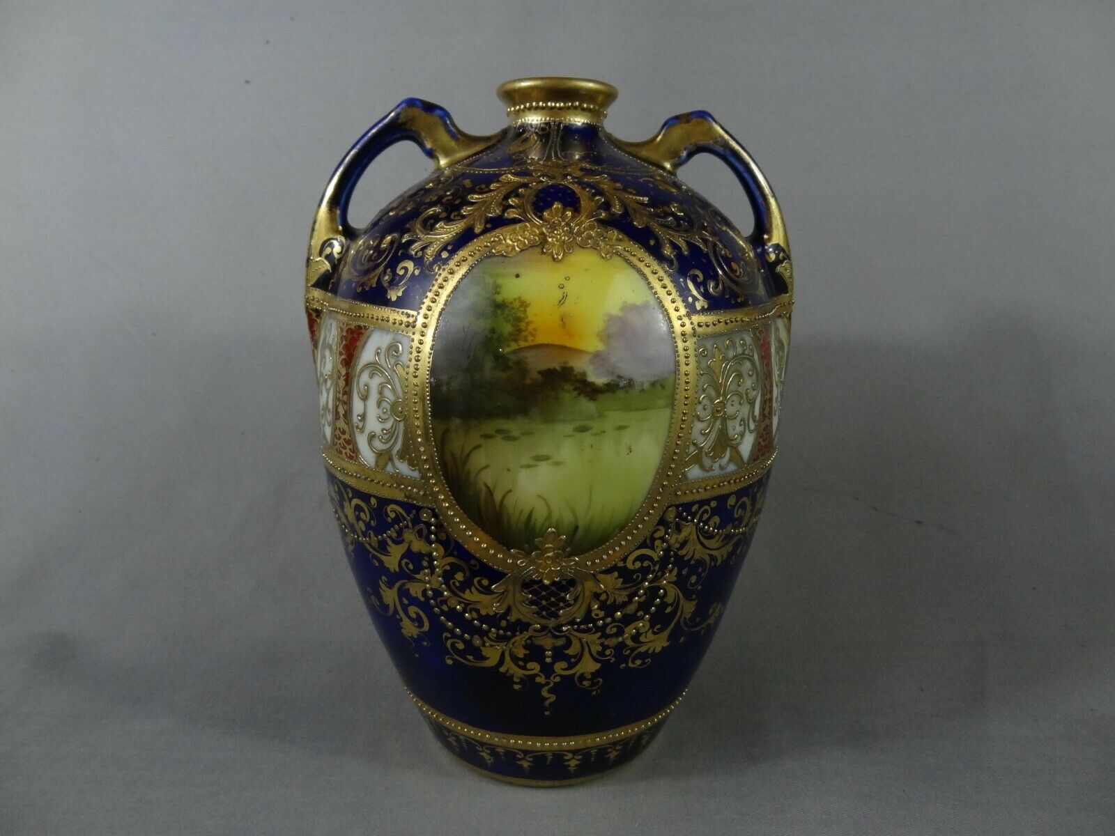オールドノリタケ 金盛と白鳥とコバルトの花瓶 – アンティークテーブル 