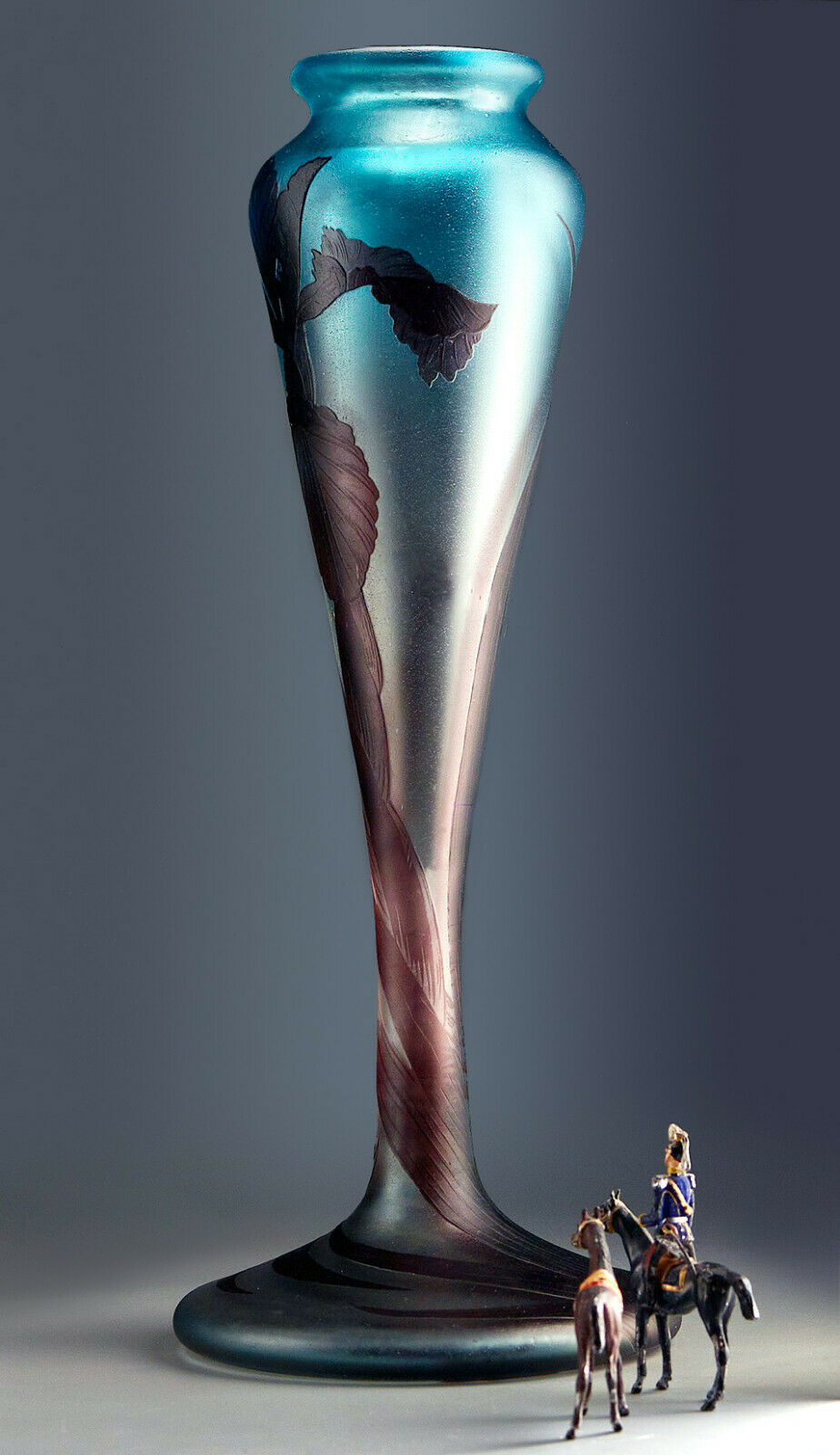 ミューラー兄弟　花瓶　アイリス