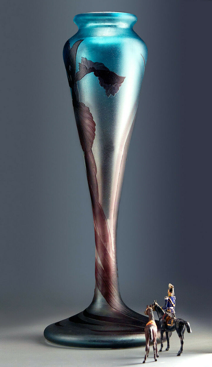 ミューラー兄弟　花瓶　アイリス