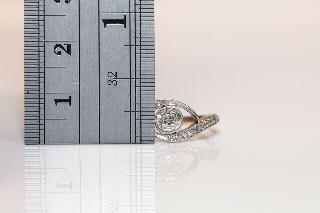 アンティーク ヴィクトリアン 18K ナチュラルダイヤモンドのリング