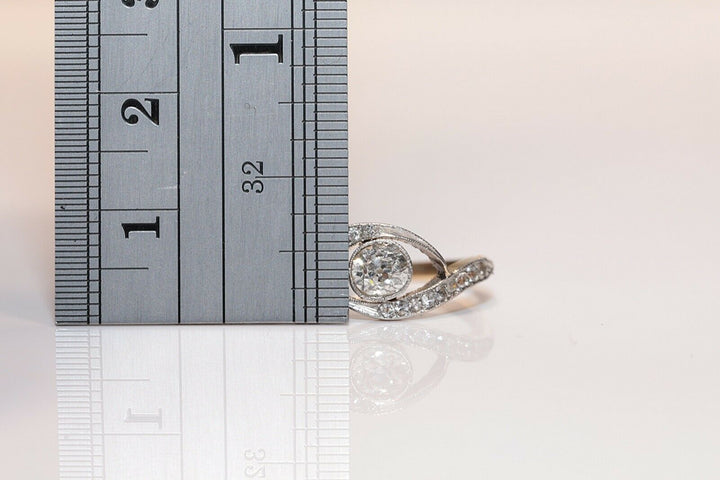 アンティーク ヴィクトリアン 18K ナチュラルダイヤモンドのリング