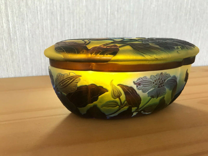 エミールガレ　スミレの花の小物入れ（ボンボニエール）