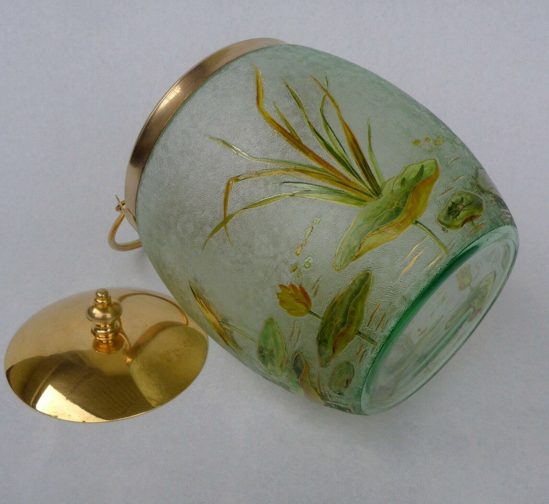 Baccarat ?Saint Louis ? Fabulous Art Nouveau Candy Box Acid Engraved Lilies