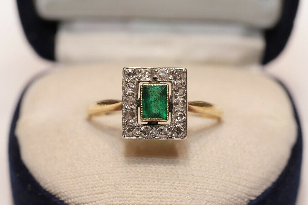 アンティーク ヴィクトリアン 18K ナチュラルダイヤモンドとエメラルドのリング