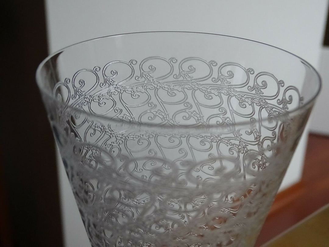 4 FLUTES A CHAMPAGNE EN CRISTAL DE BACCARAT MODELE ROHAN signées