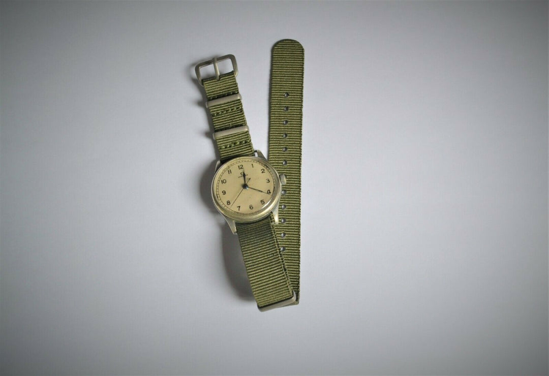 ヴィンテージ　オメガ　ミリタリーウォッチ6B/159