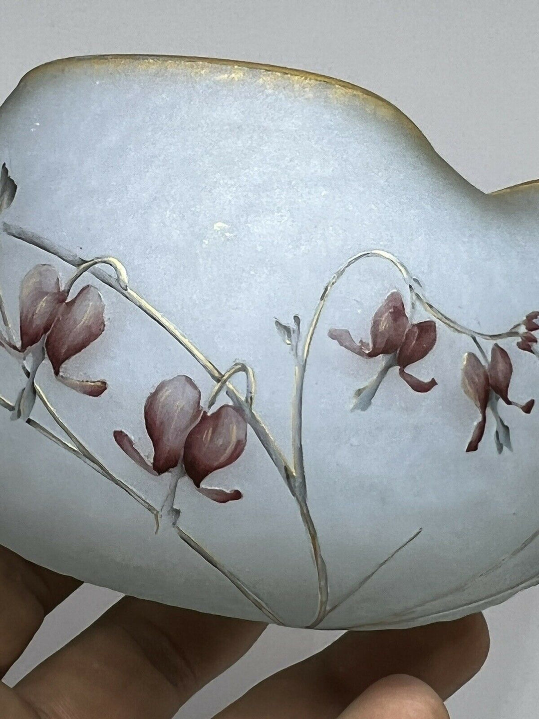 ドーム兄弟（ドームナンシー）フクシアの花の器