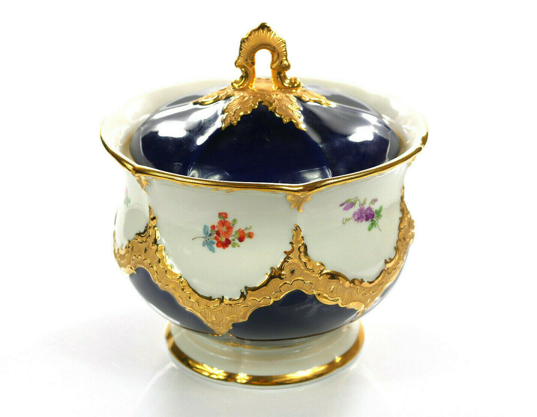 seltene, große Keksdose - MEISSEN - B-Form - kobaltblau - Ø ca. 17cm H: ca. 18cm