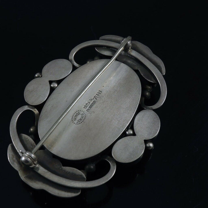 ジョージジェンセン　スターリングシルバー　ネフライトのブローチ　#78B