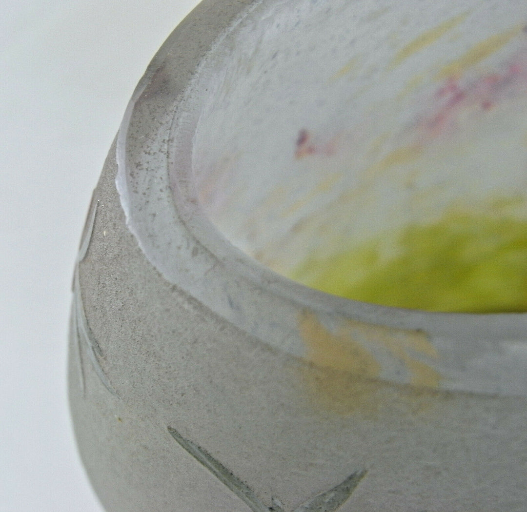 VASE DAUM FRÈRES, NANCY, SIGNIERT. MIT SEIDELBAST VASE AU DAPHNÉ ORIGINAL