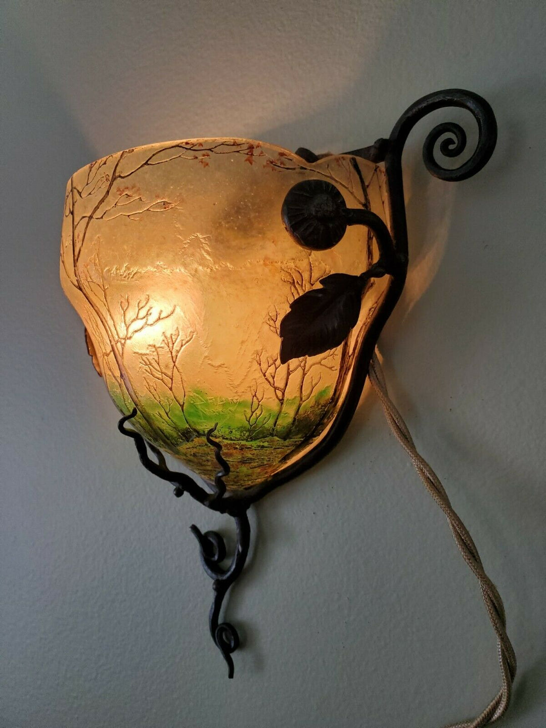 ドーム兄弟(DAUM NANCY)　春の風景の壁取り付けタイプの燭台（ウォールランプ）