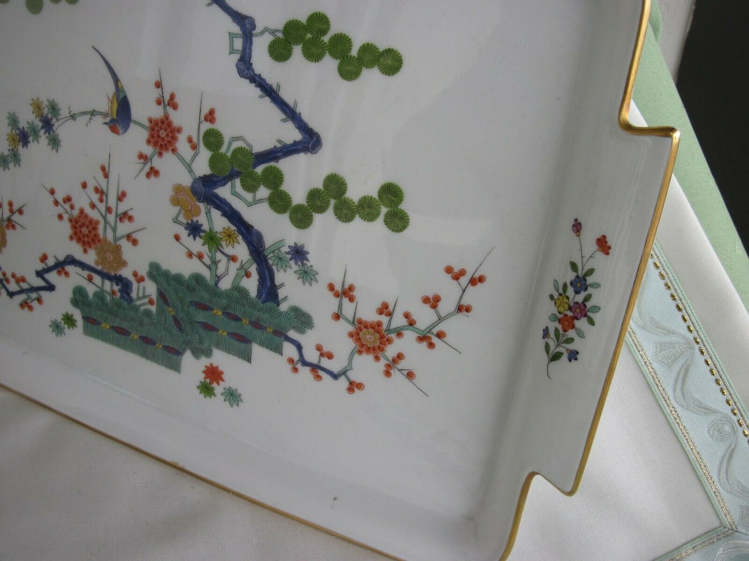 Schönes großes Meissen Tablett in Dekor Indisches Astmuster, drei Freunde