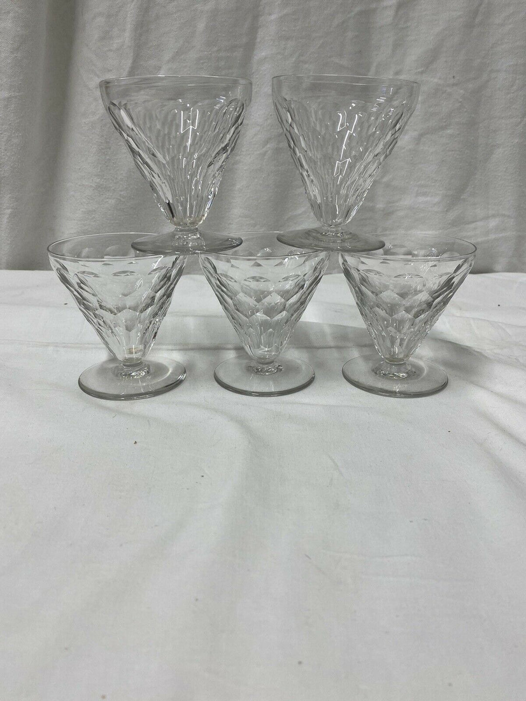 BACCARAT 5 VERRES À VIN ROUGE CRISTAL DÉCOR ÉCAILLE MODÈLE CHAUNY ART DÉCO